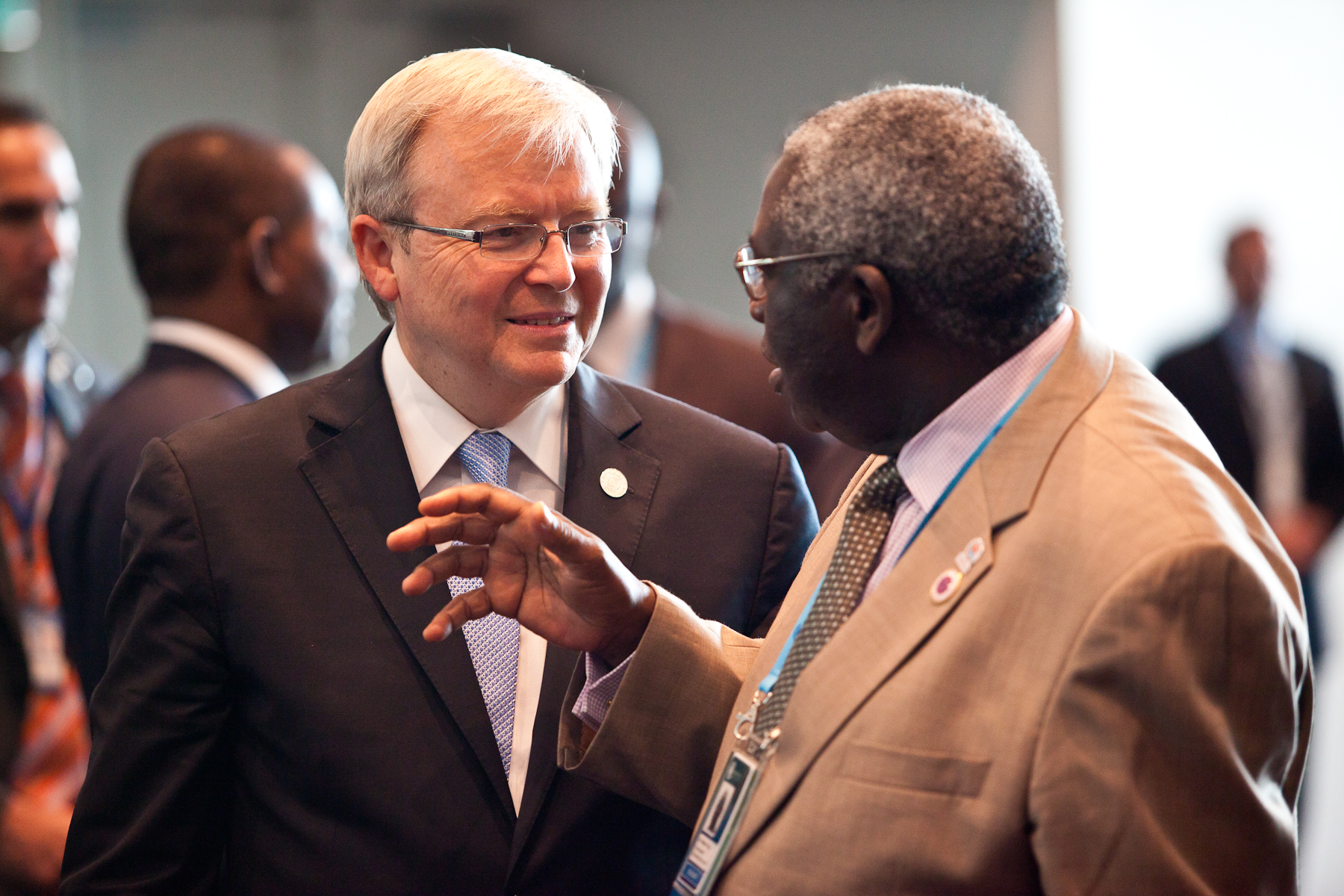 Kevin Rudd speaks to foreign ministers at CHOGM in Perth, 2011.